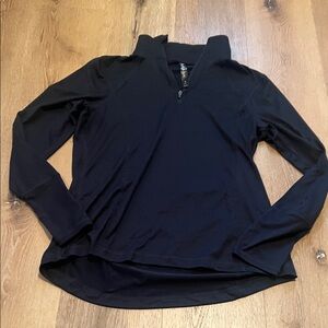 Lukka lux Navy Long Sleeve Top Pullover ( looks black in some lighting) Small